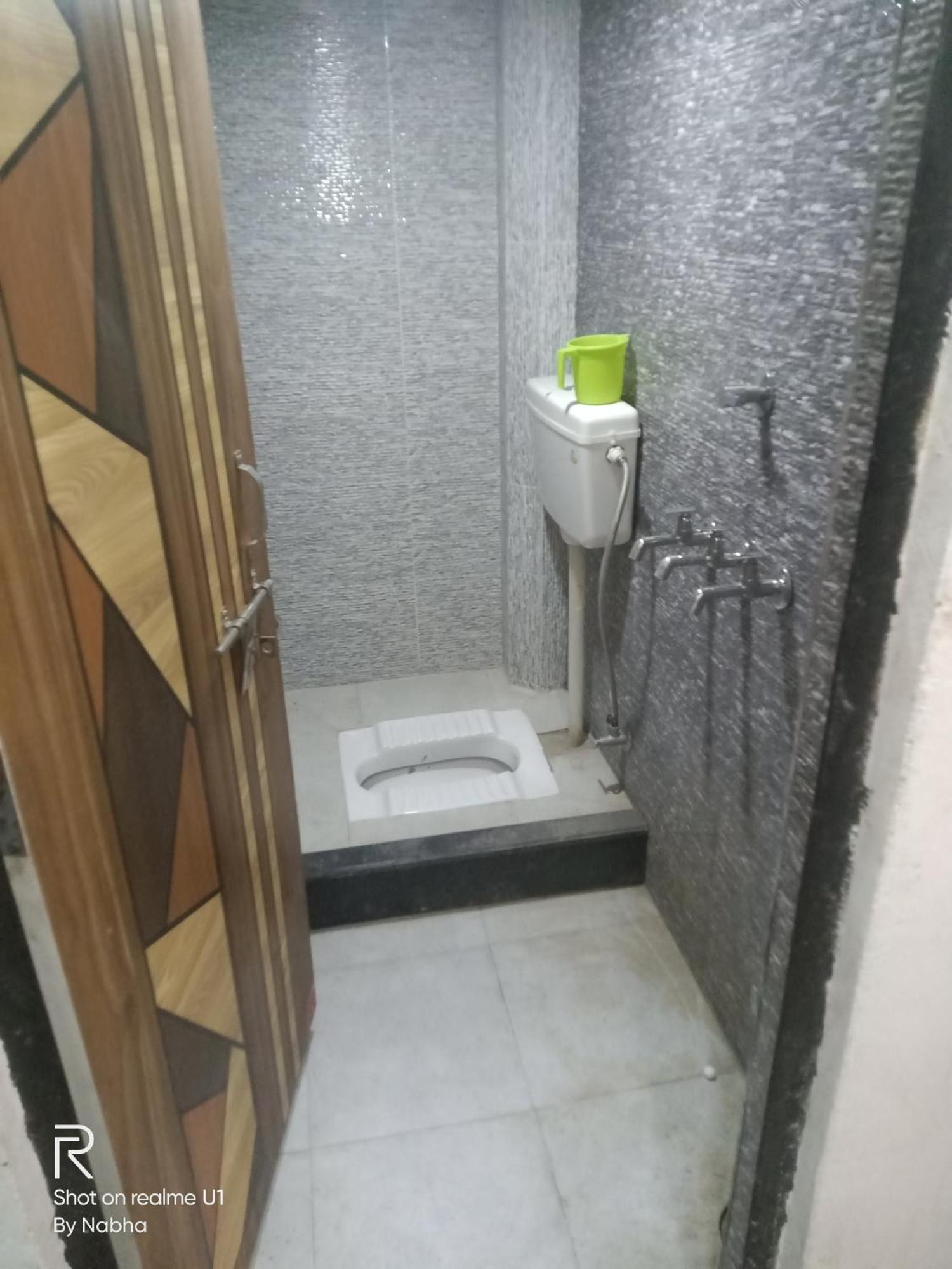 Shivaay Home Stay Варанаси Екстериор снимка